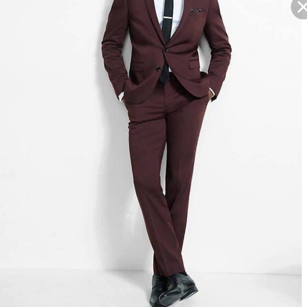 Express Photographer dress pants in burgundy